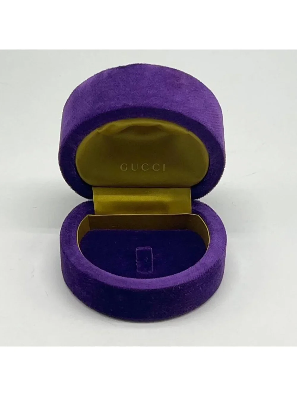 Gucci Chiodo Nail Ring